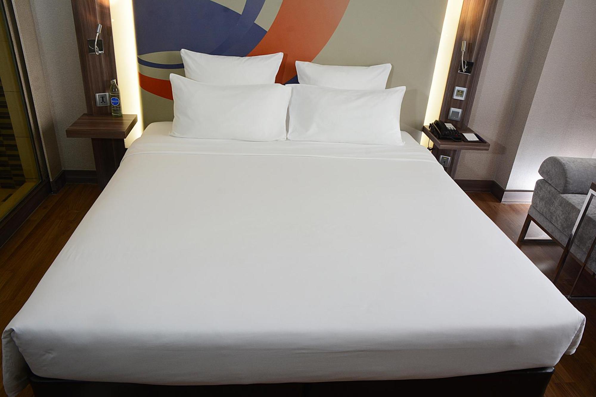 Novotel Bangkok Impact Nonthaburi Szoba fotó