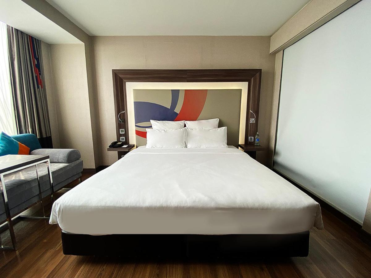 Novotel Bangkok Impact Nonthaburi Kültér fotó